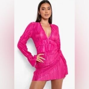 Boohoo Hot Pink Plisse Ruffle Detail Bodycon V-Neck Dress